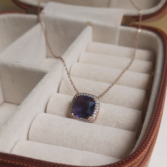 SARAH pendent chain (Purple)