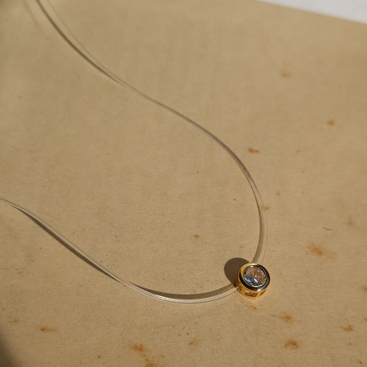 Transparent pendent chain (circle)