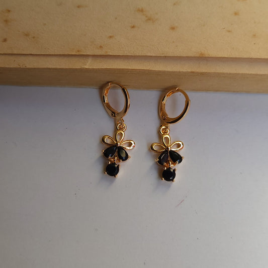 Pollen Huggie Hoops