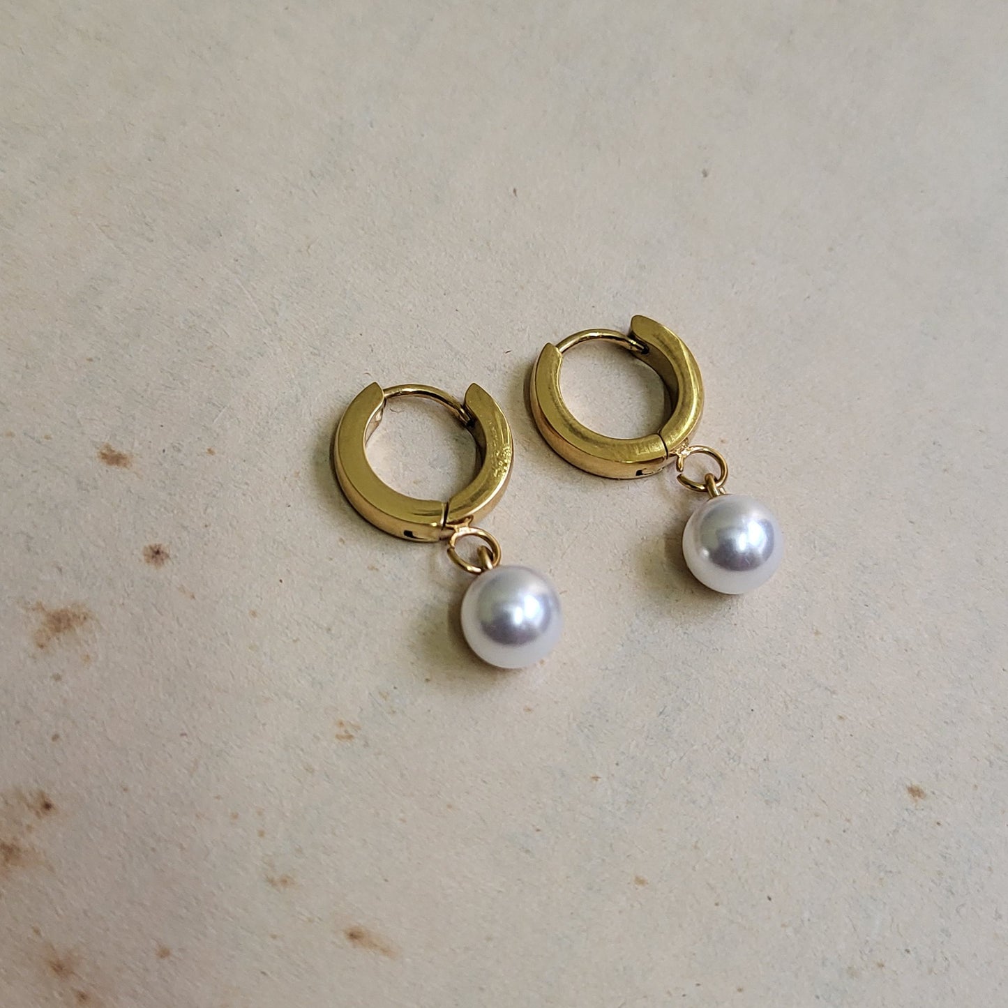 Pearl hoops