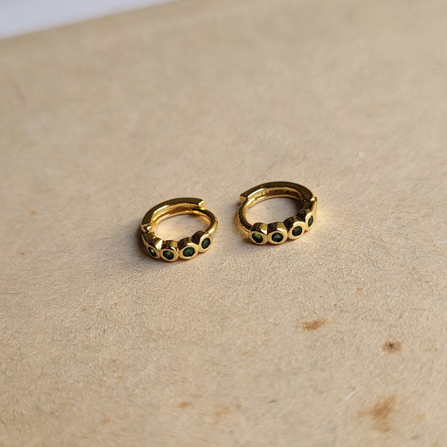 Circa mini hoops