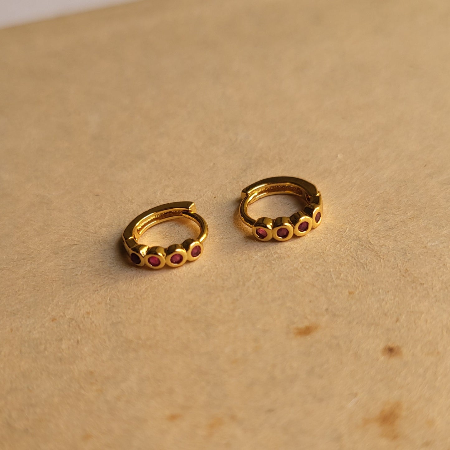 Circa mini hoops
