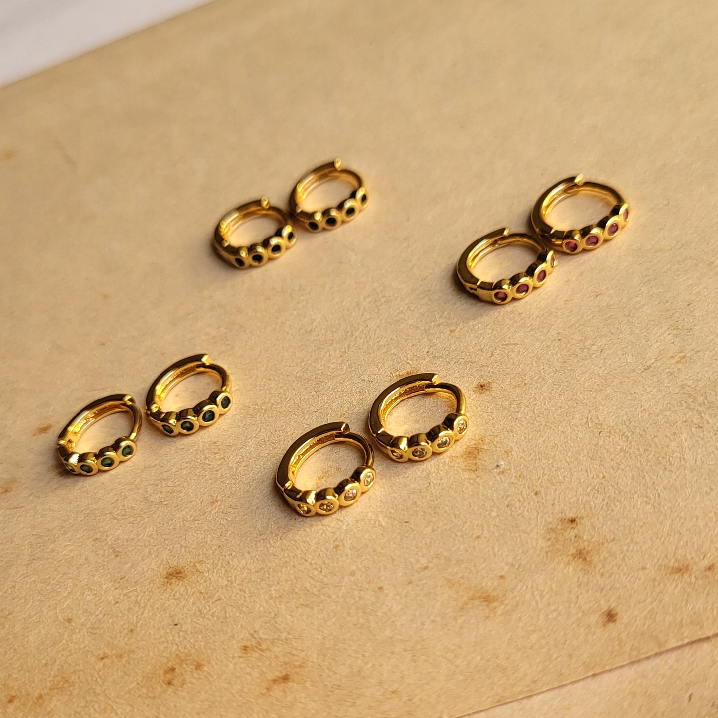 Circa mini hoops