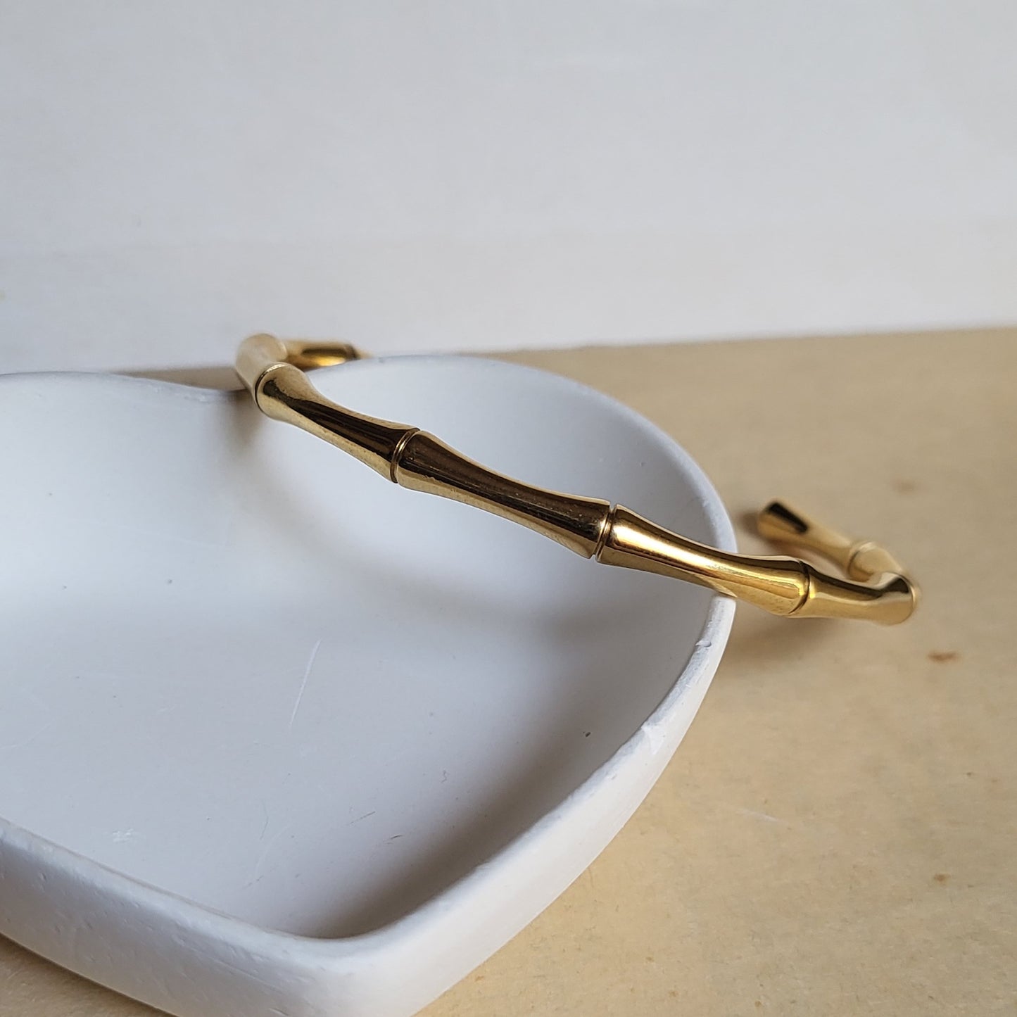 Bamboo cuff (kaviya)