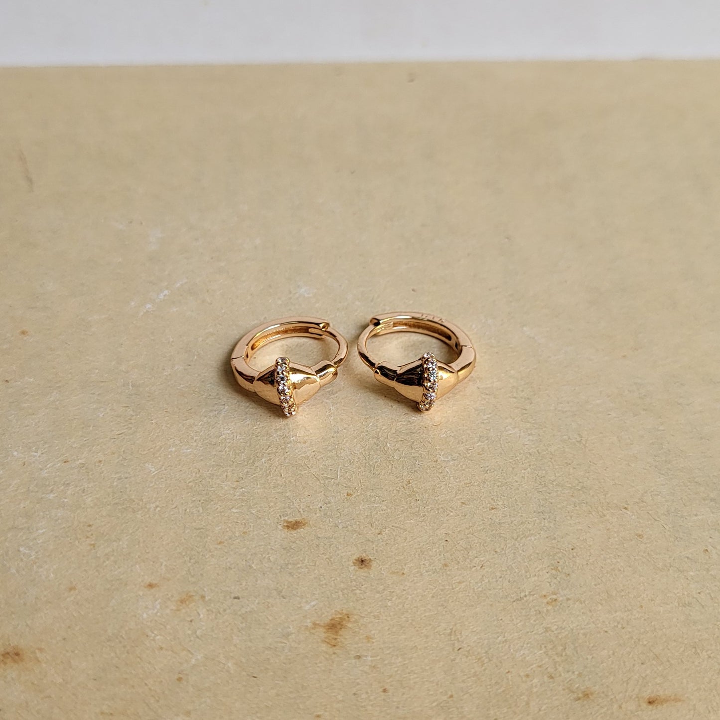 Shell hoops