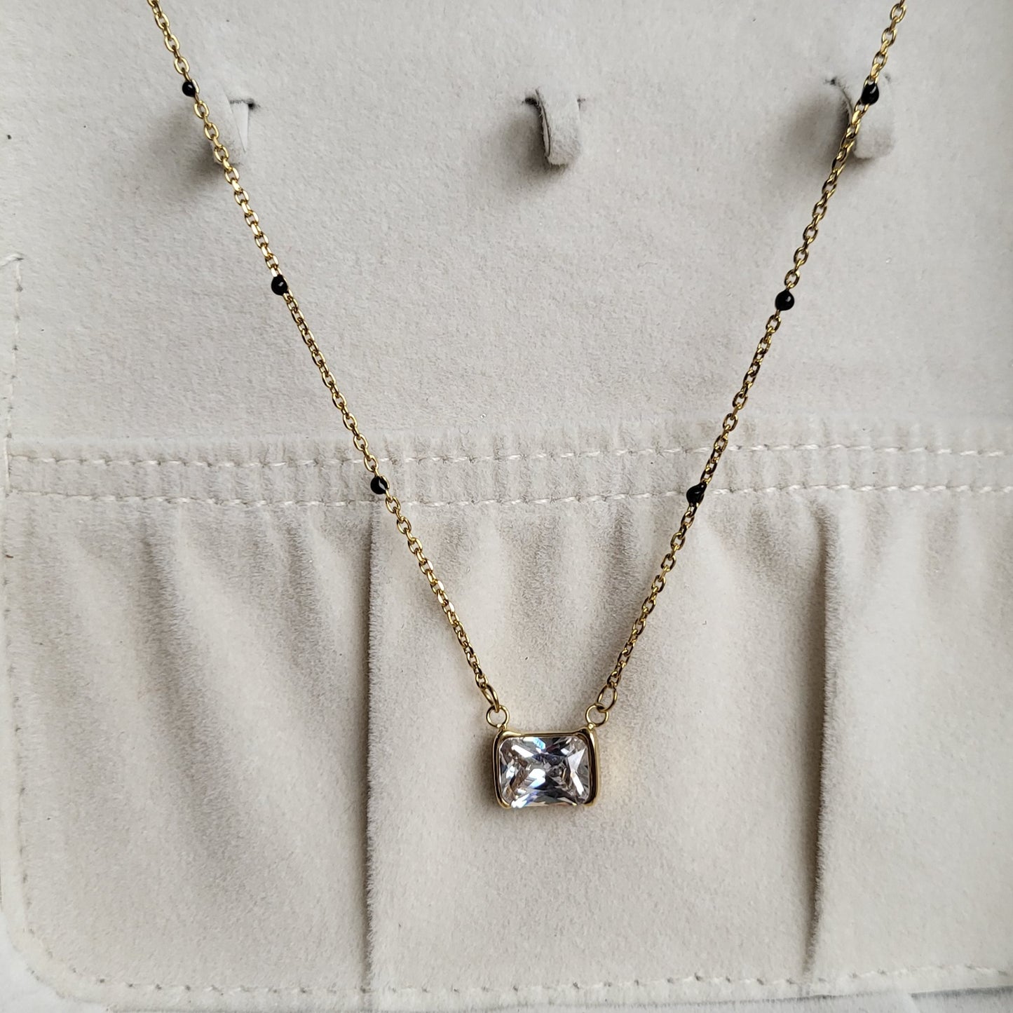 Nila Mangalsutra