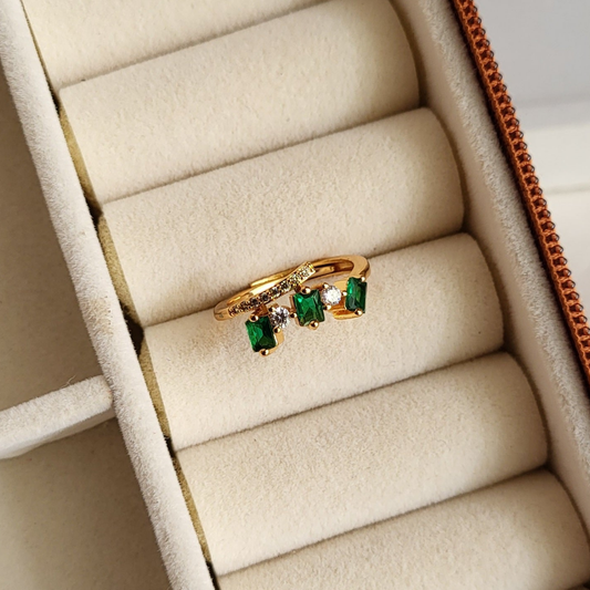 Tiana ring