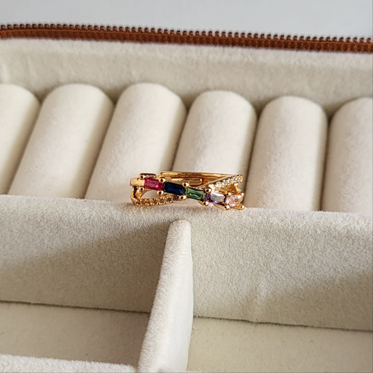 Color crush ring
