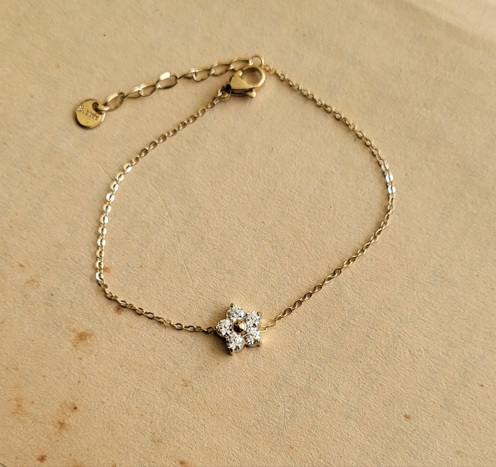 BLOOM Dainty bracelet