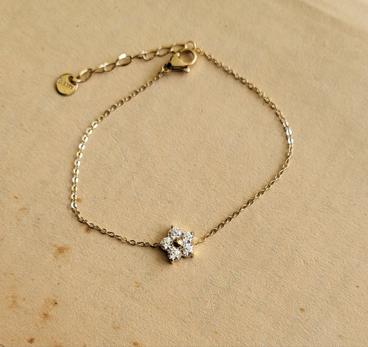 BLOOM Dainty bracelet