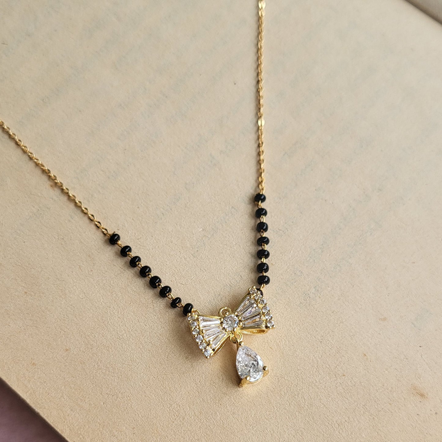 Bow drop mangalsutra