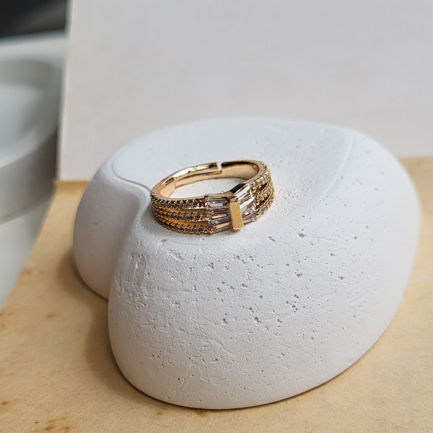 Bow ring