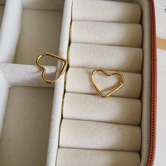 Gold heart hoops