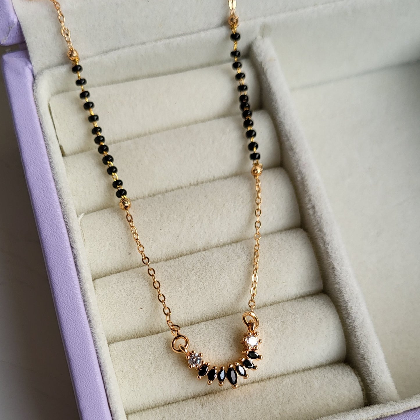 Laila mangalsutra