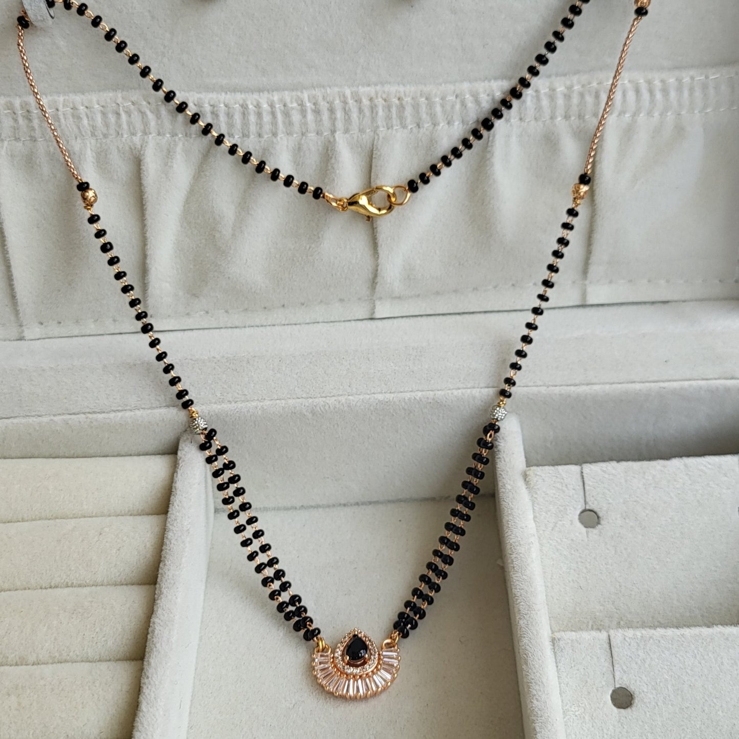 Deepa mangalsutra
