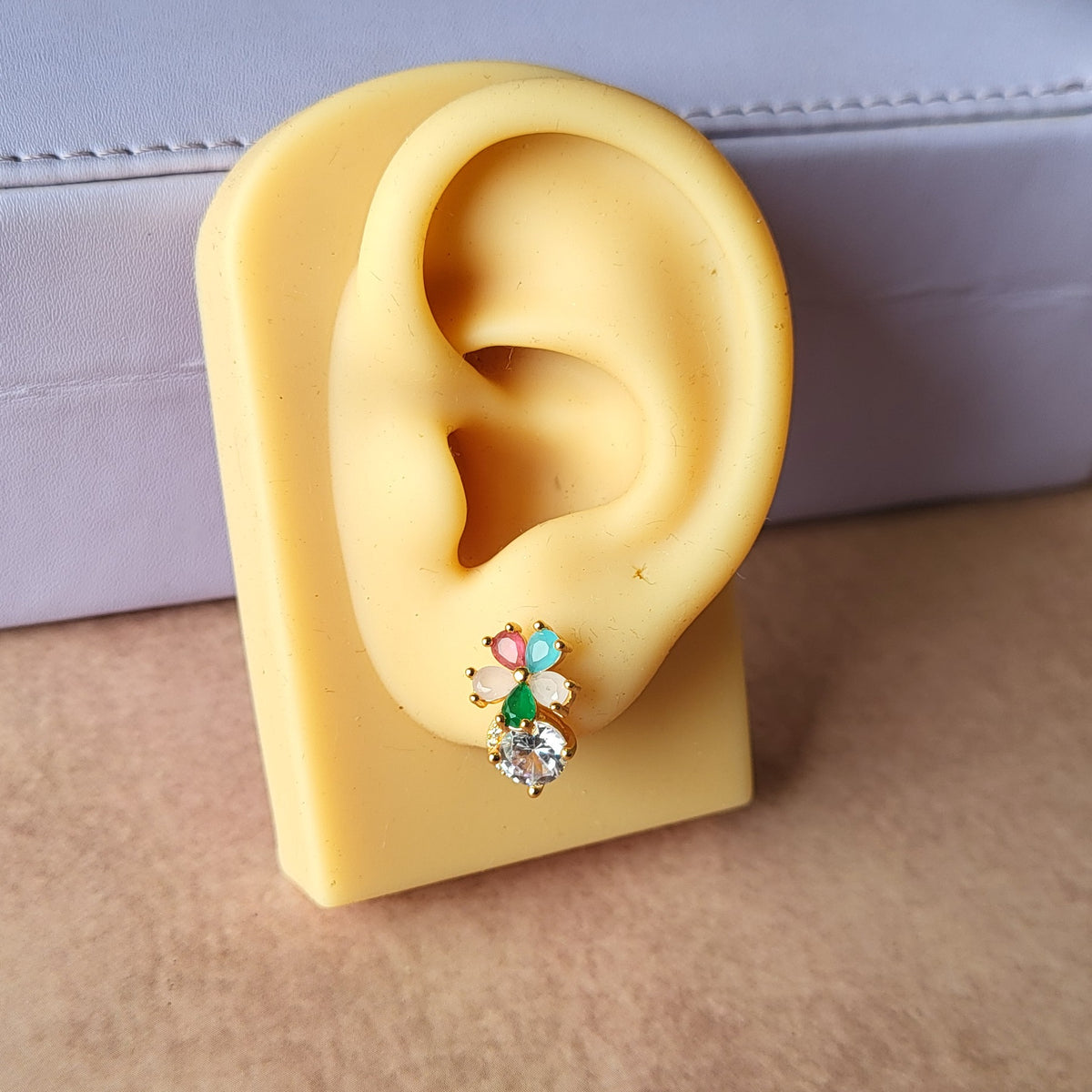 Poppy studs