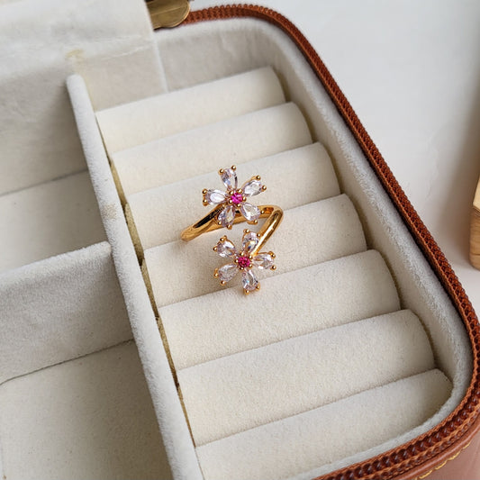 Daisy ring (ruby)