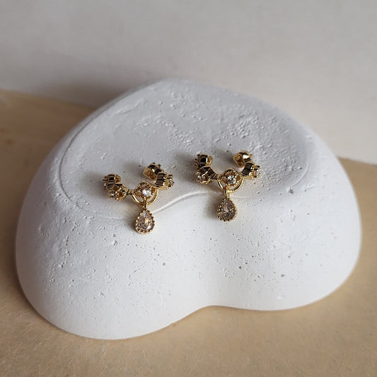 Clover drop earclips (Pair)
