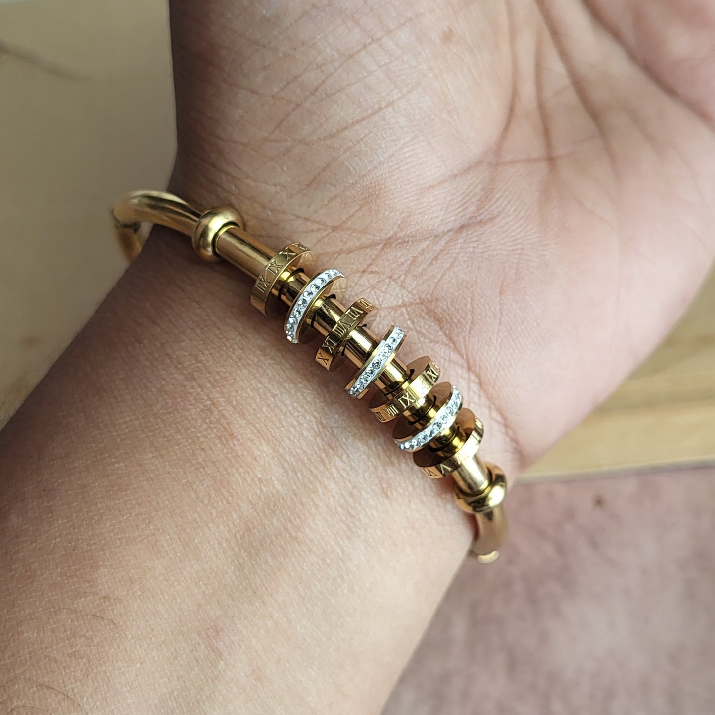 Roman roll kada