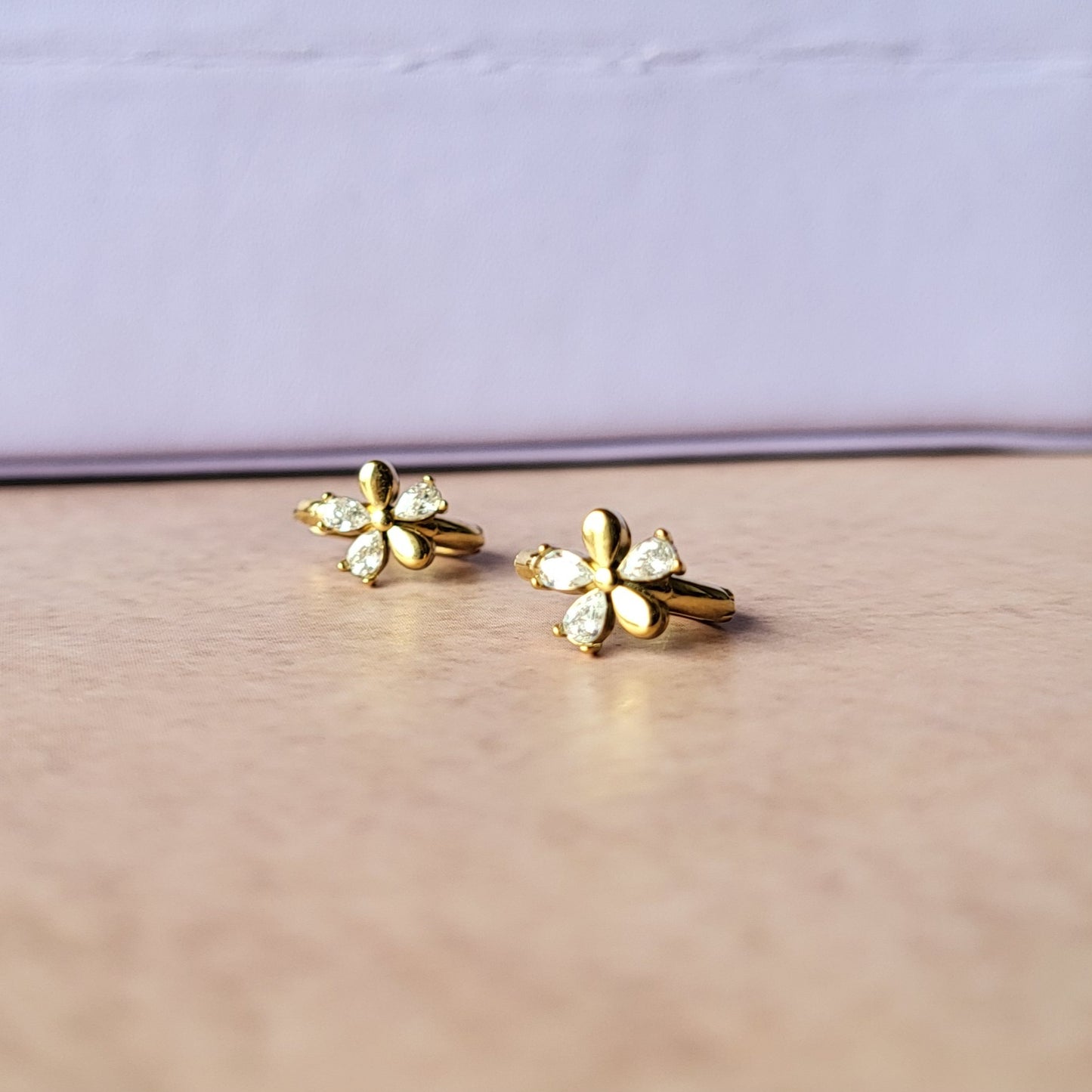 Bloom hoops