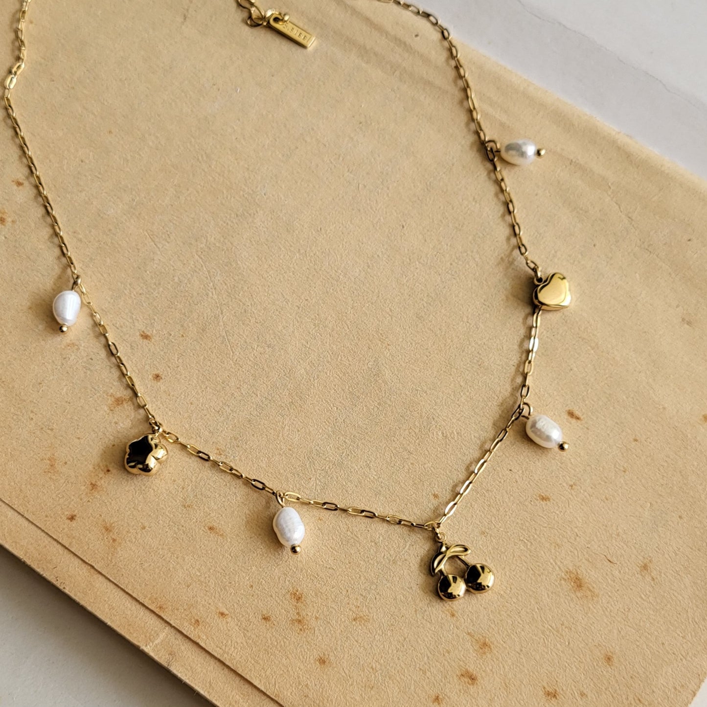 Charms necklace
