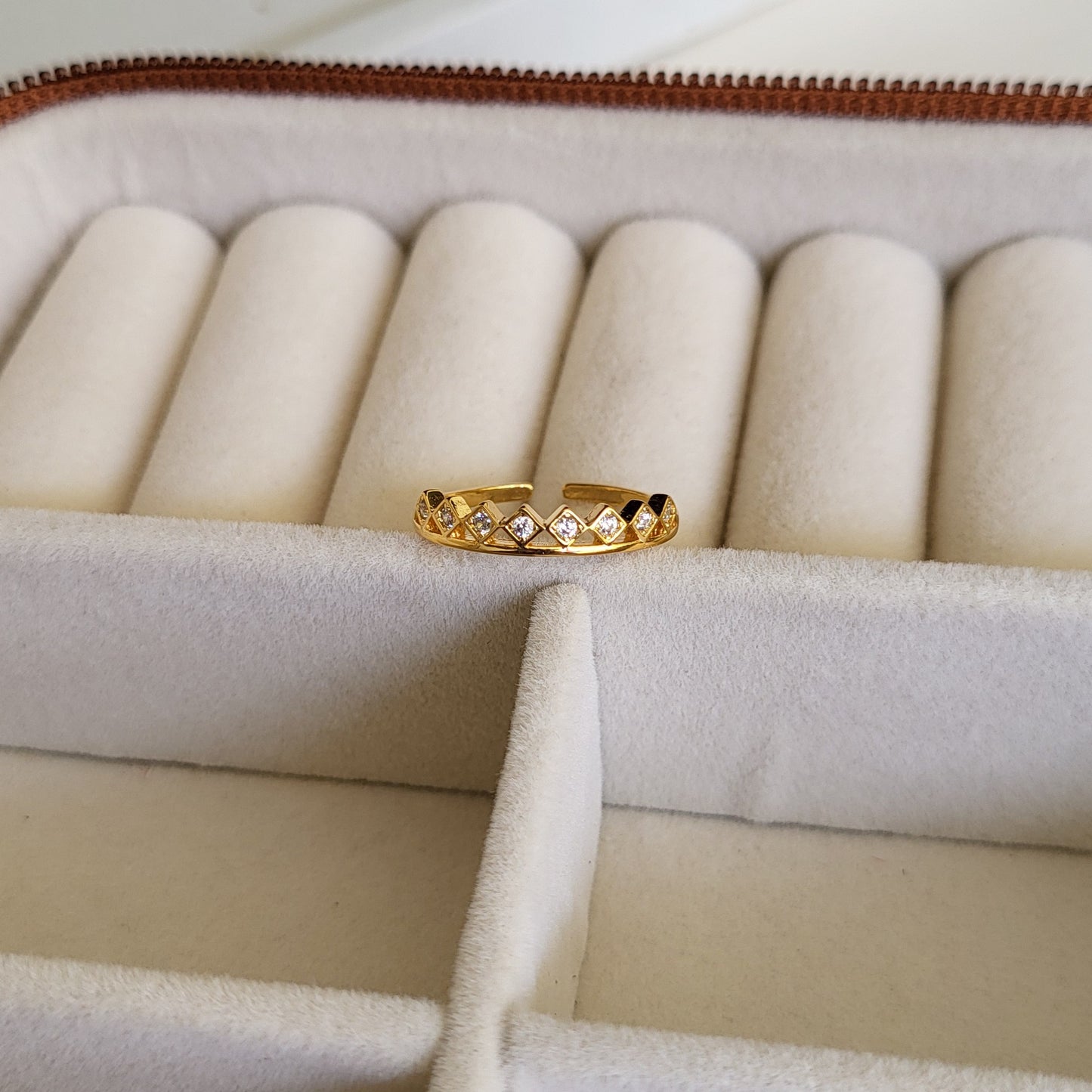 Nisha ring