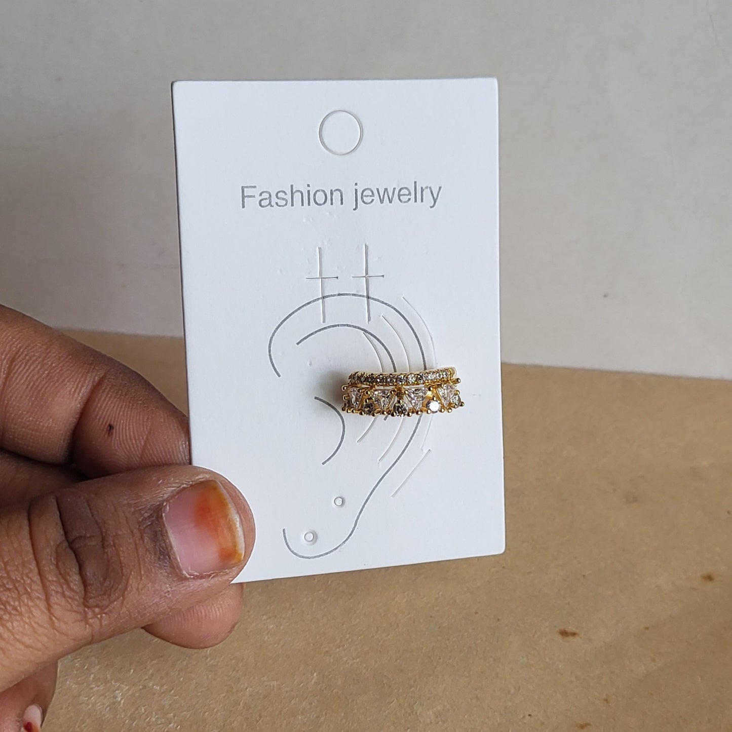 Sana earclips (Pair)