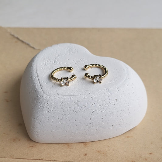 Emma earclips (pair)