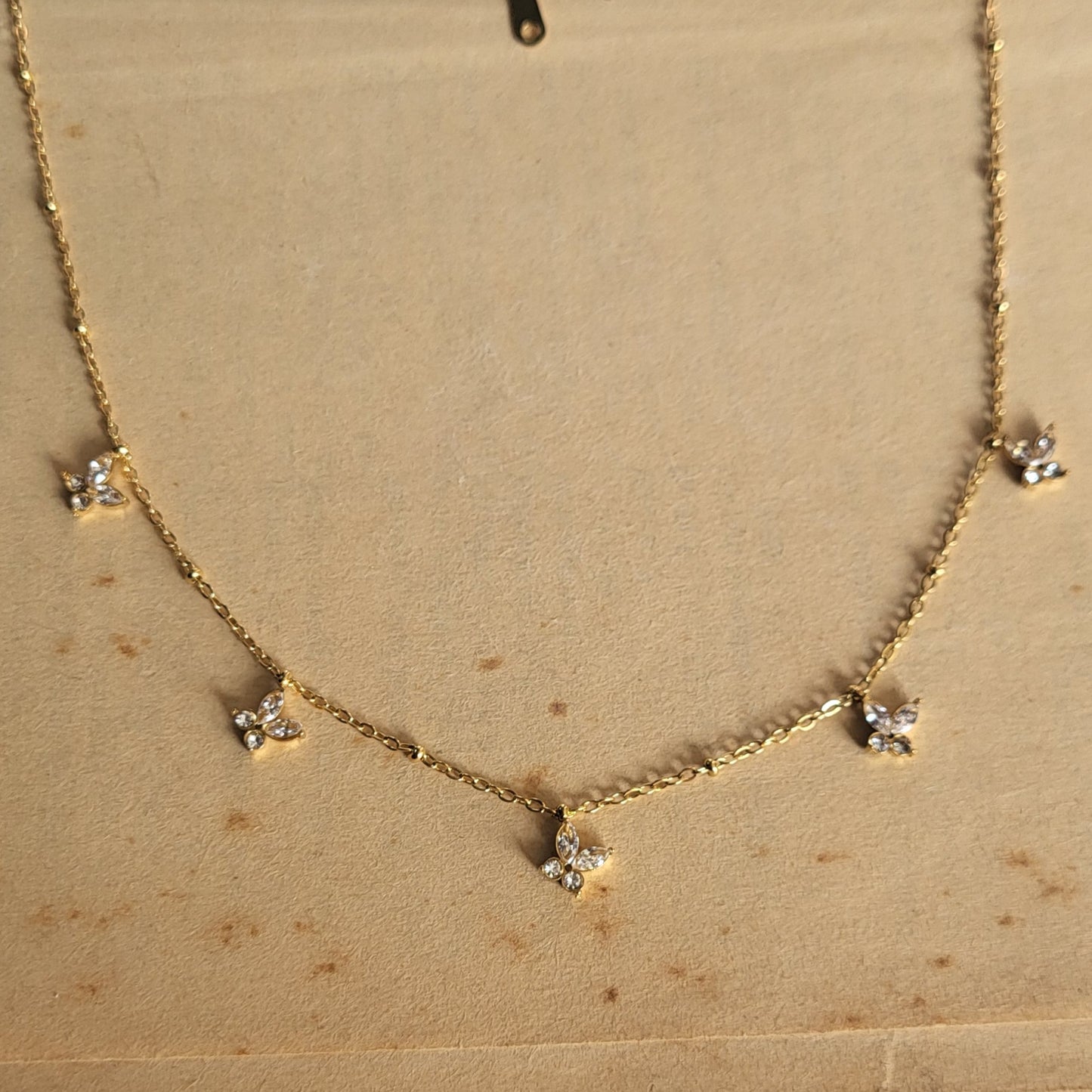 Iva drops necklace