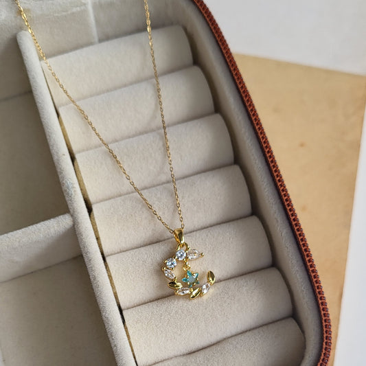 Moon star pendent chain