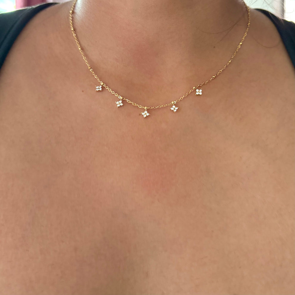 Clover drops necklace