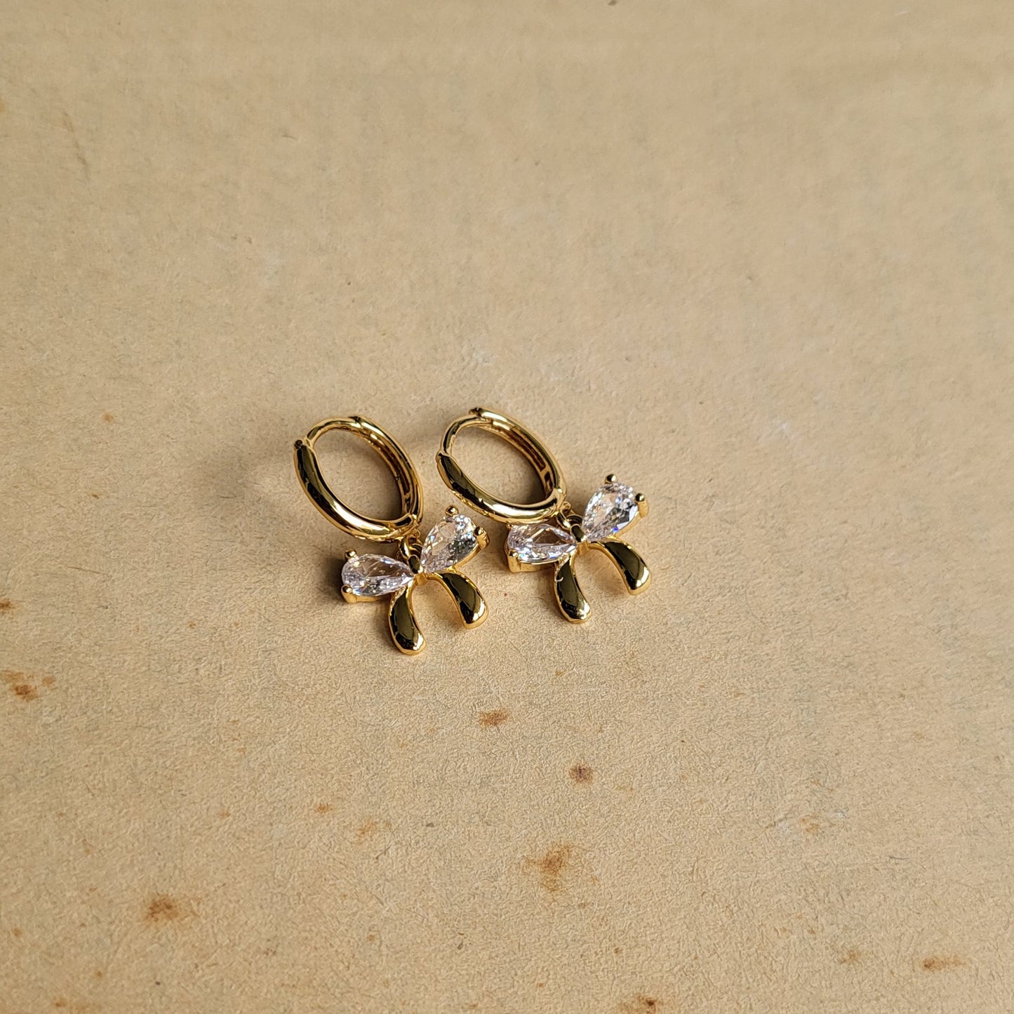 Bow hoops