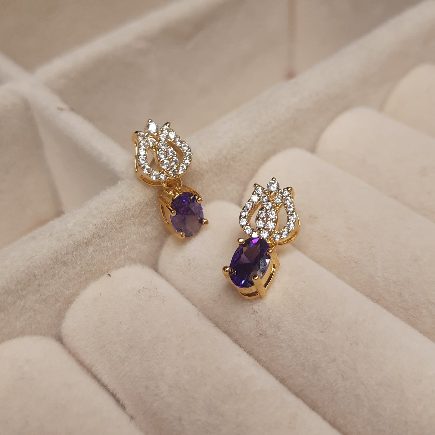 ROSEY Drop Earrings