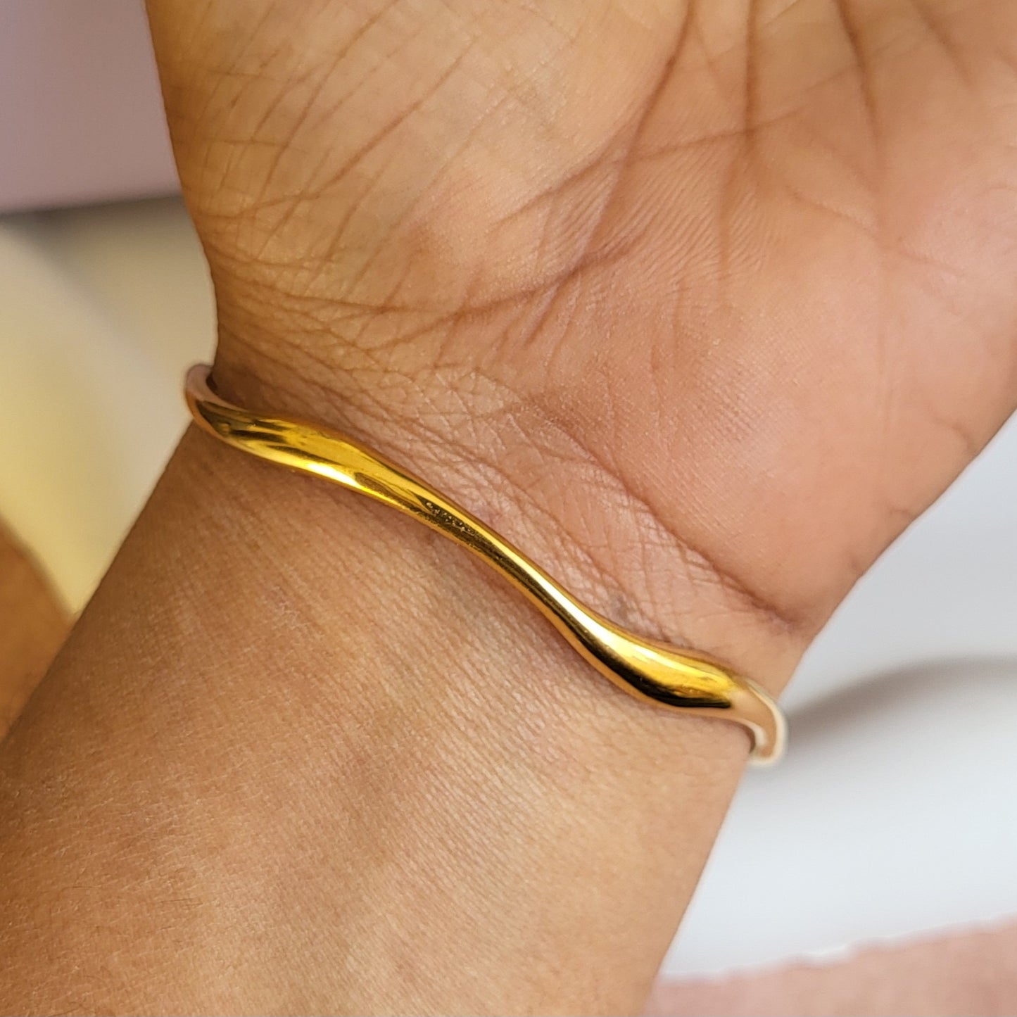 Wave cuff