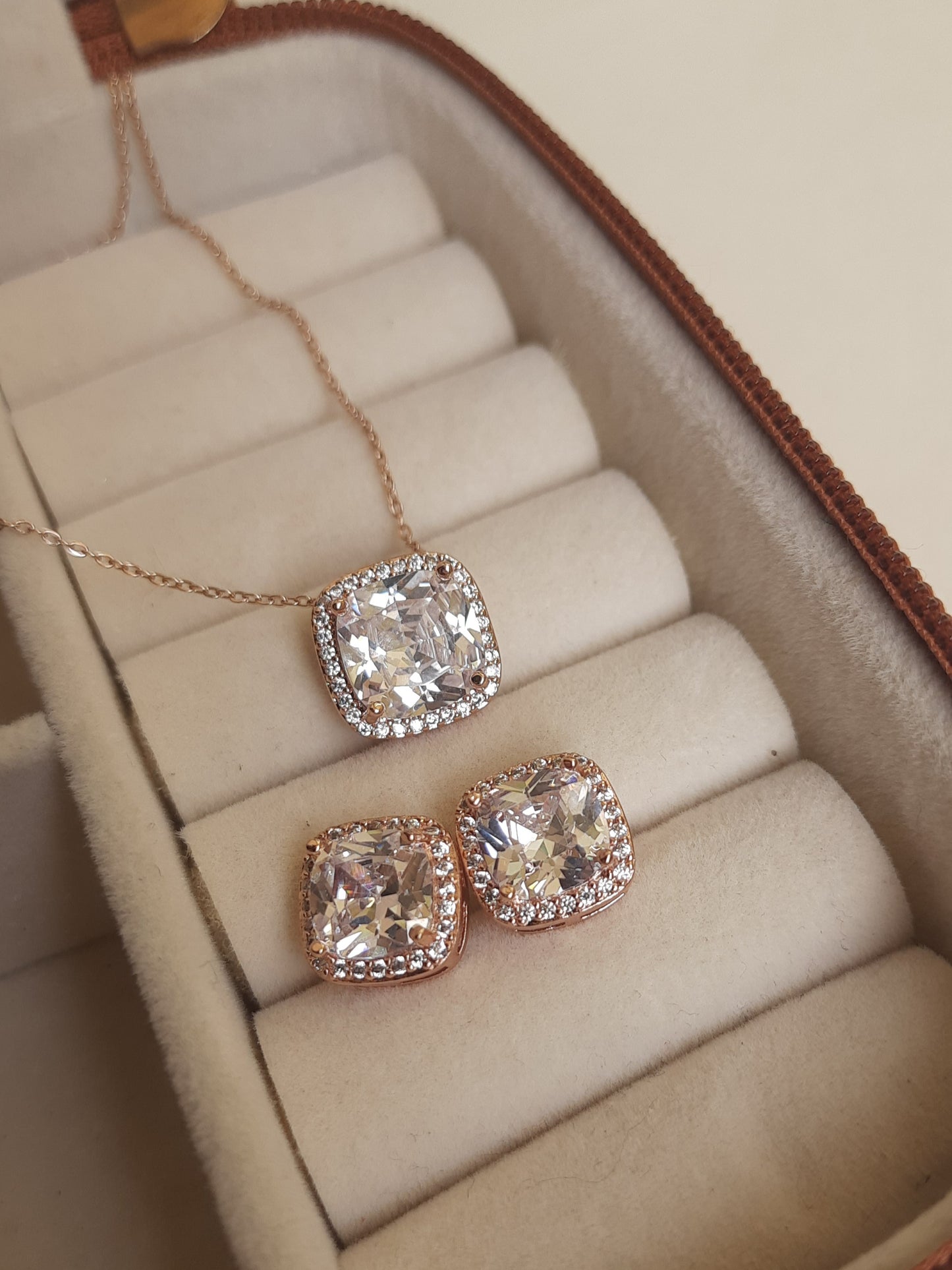 SARAH Set (clear crystal)