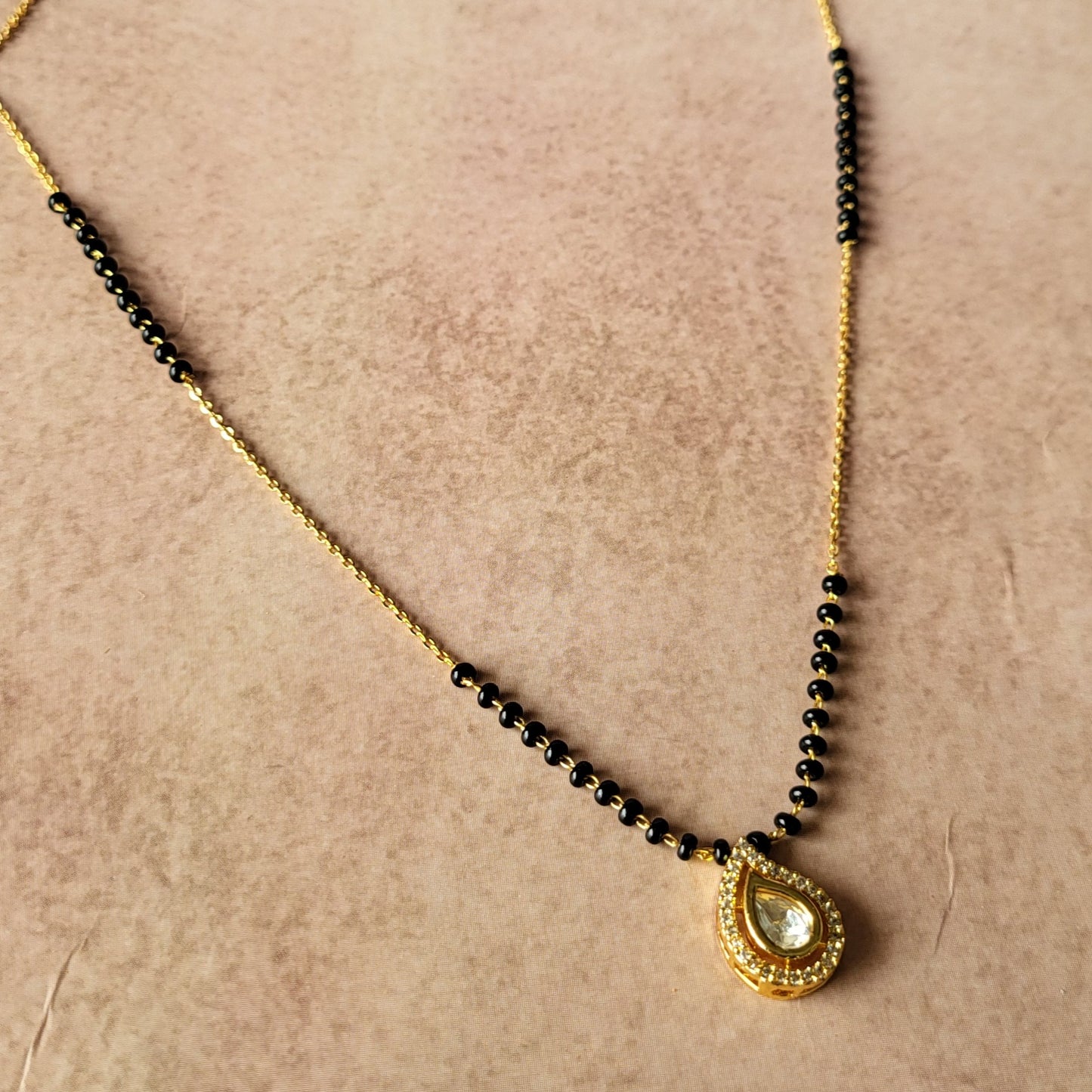 Diya mangalsutra