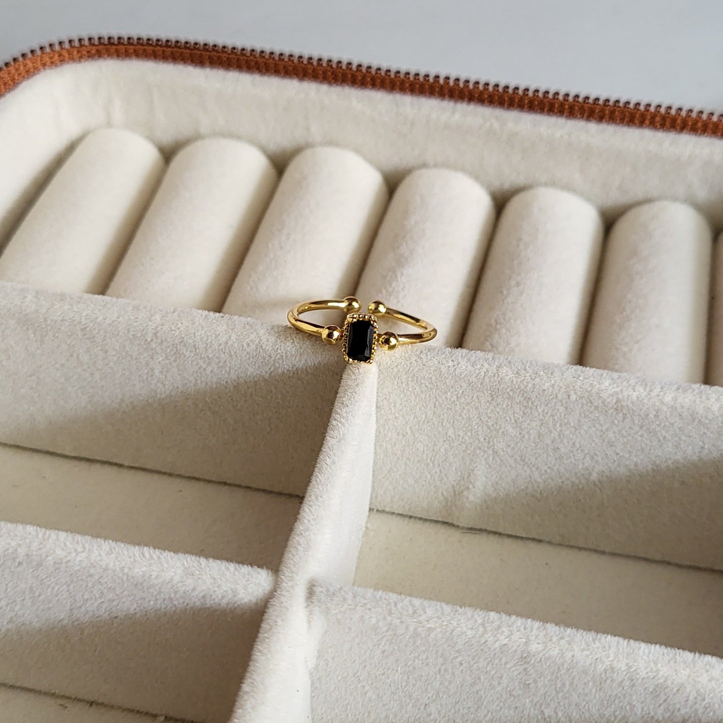 Boxy ring