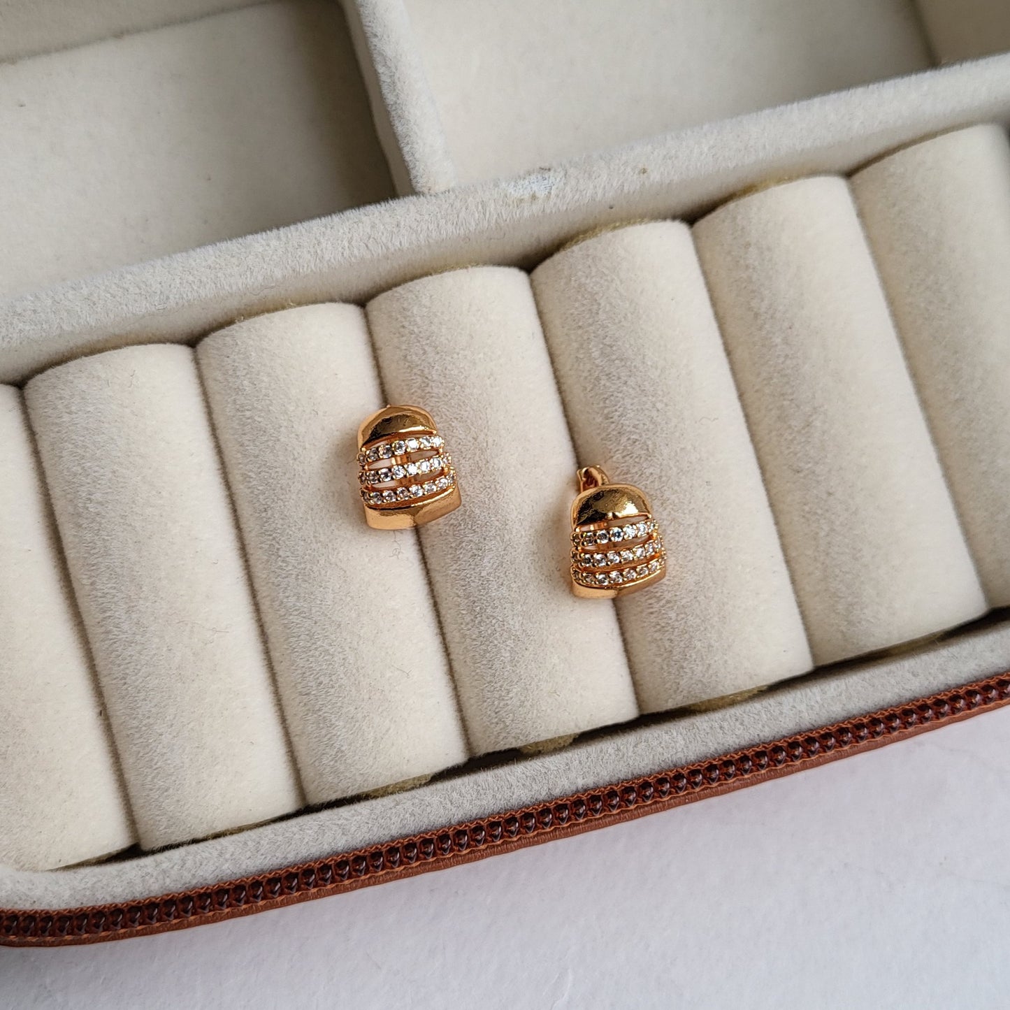 CROISSANT hoops