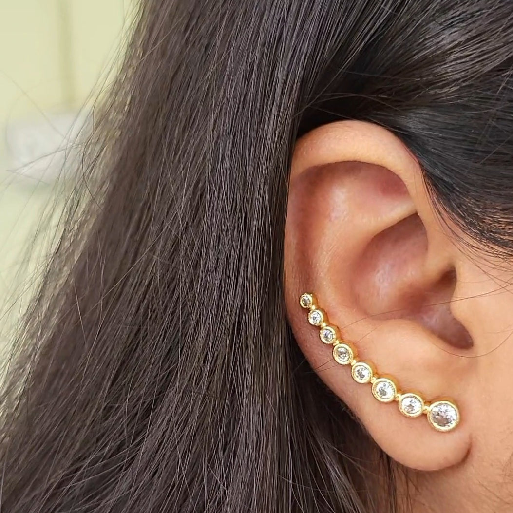 Poppy Earcuff