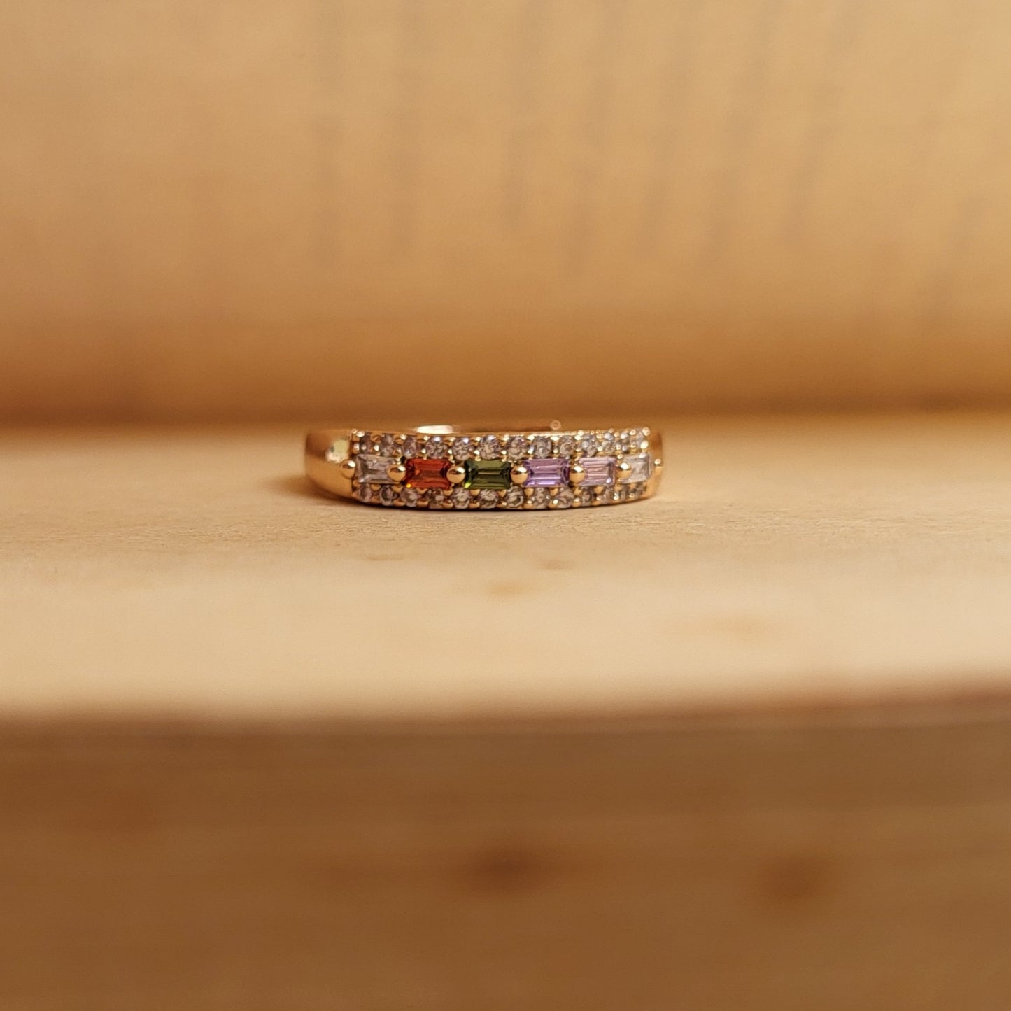 Color cora ring