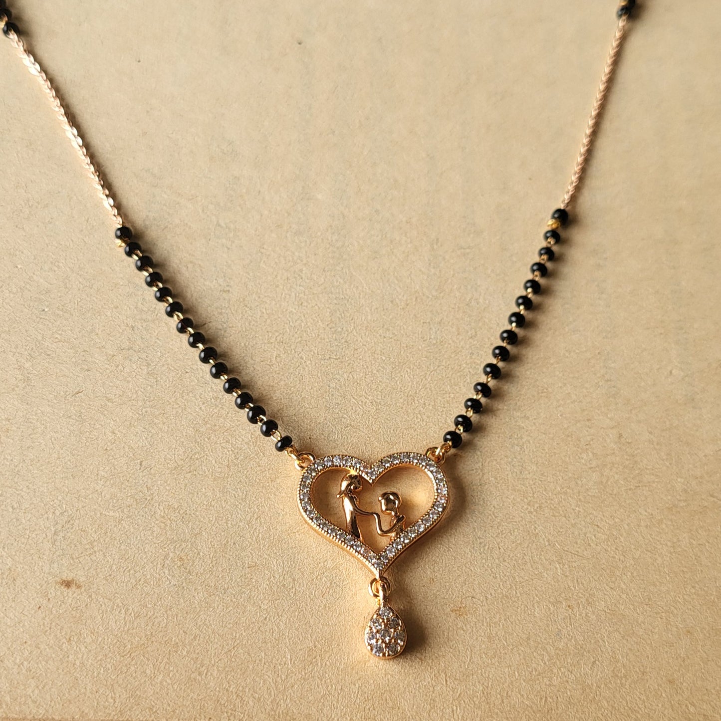 Couple mangalsutra
