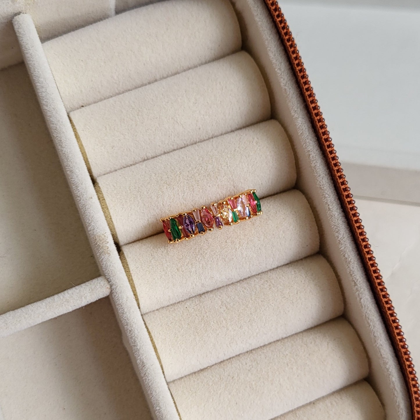 Rainbow ring