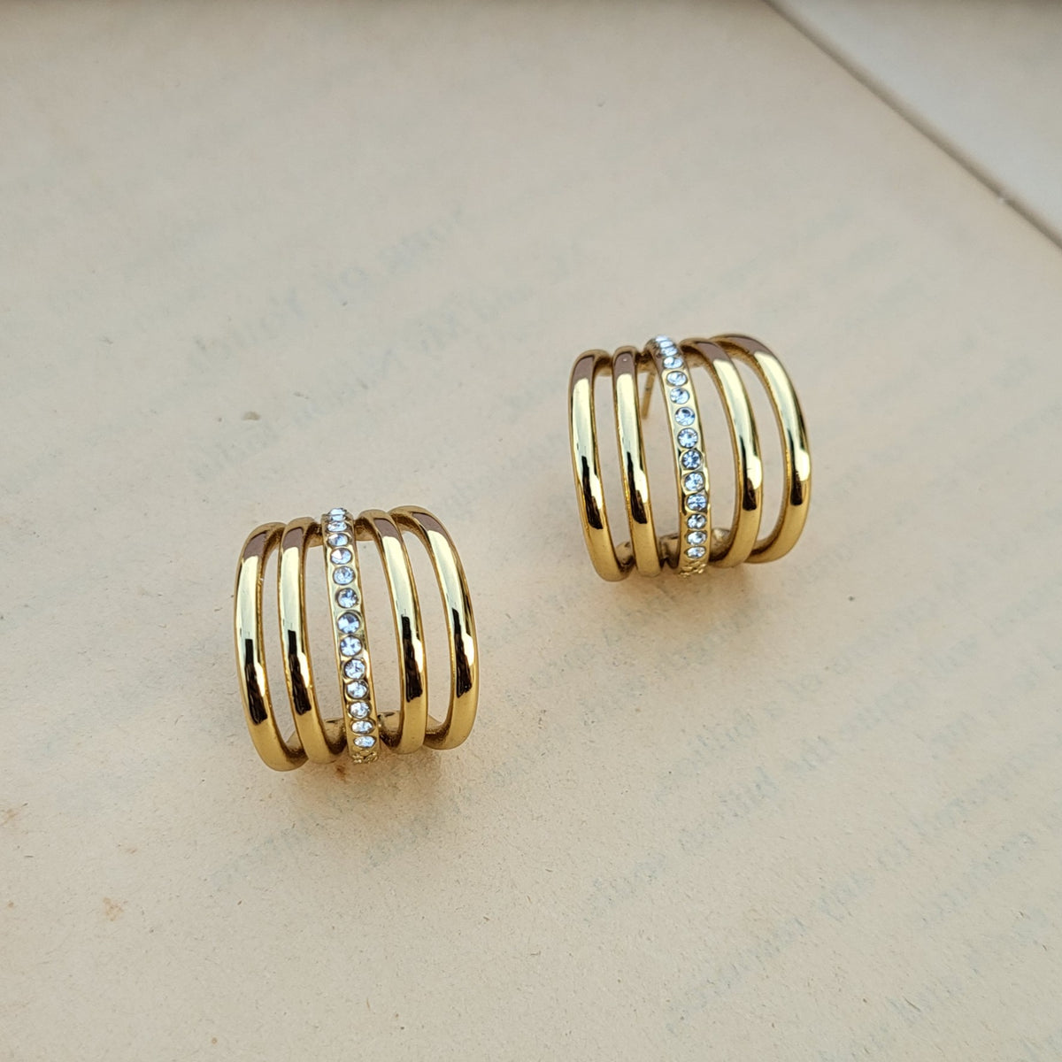 Hannah cuff studs