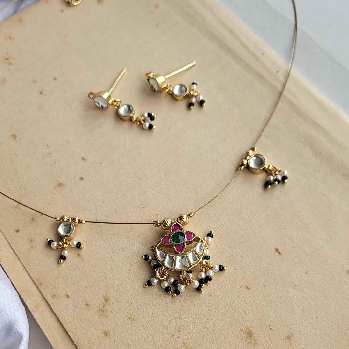 Chandini invisible necklace