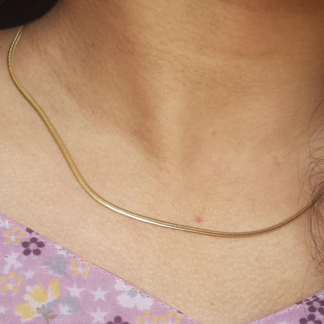 SLITHER snake Neckchain (gold)