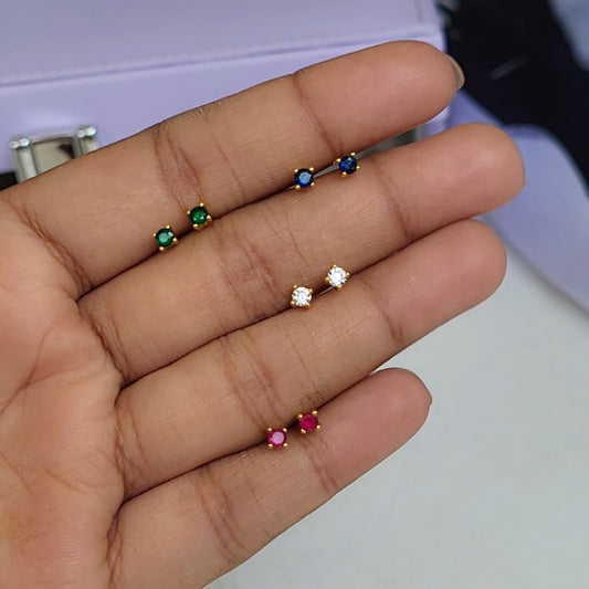 Round mini studs