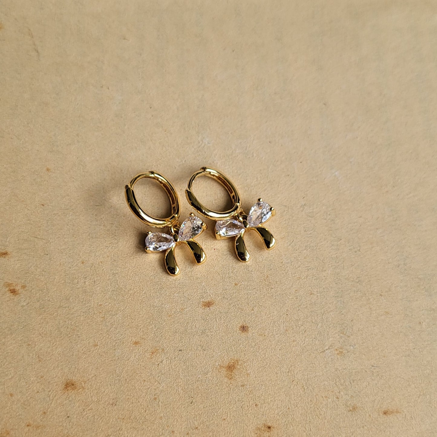 Bow hoops
