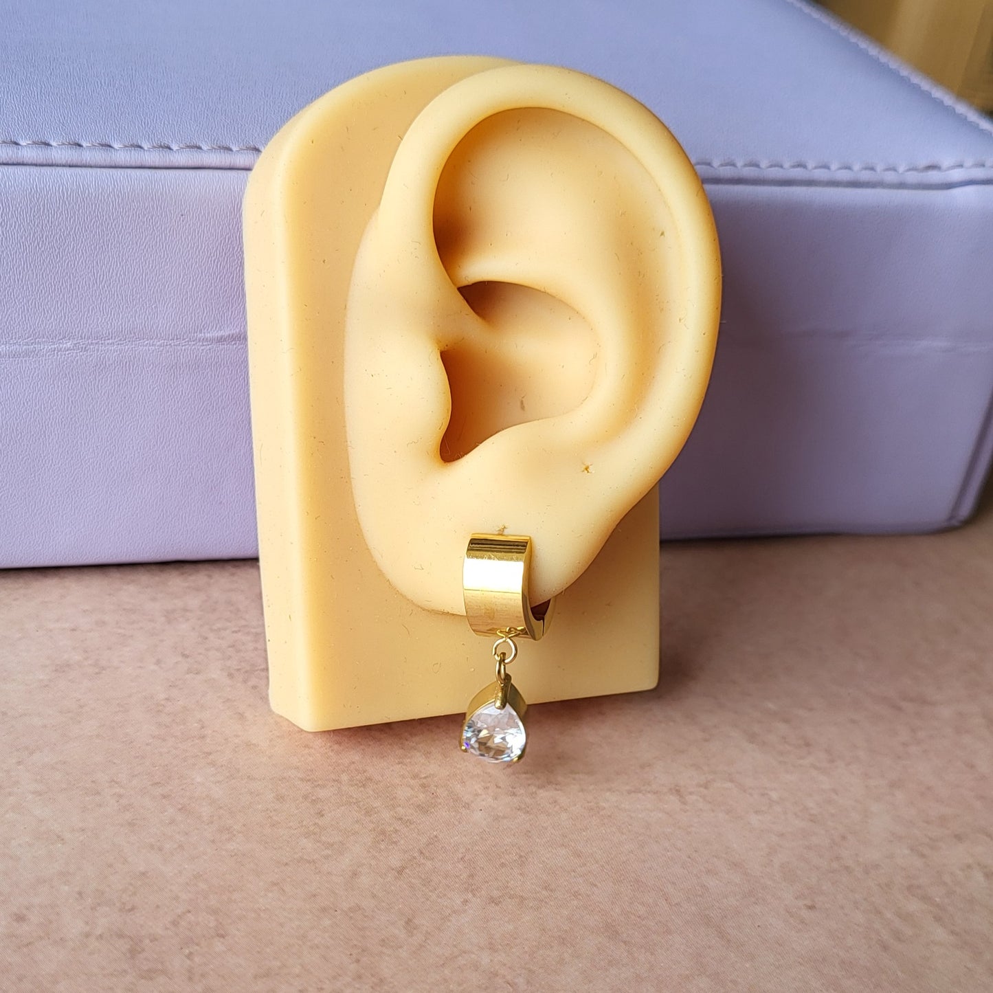 Pear drop hoops