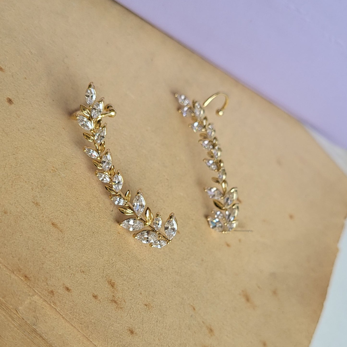 Willow earcuffs (pair)