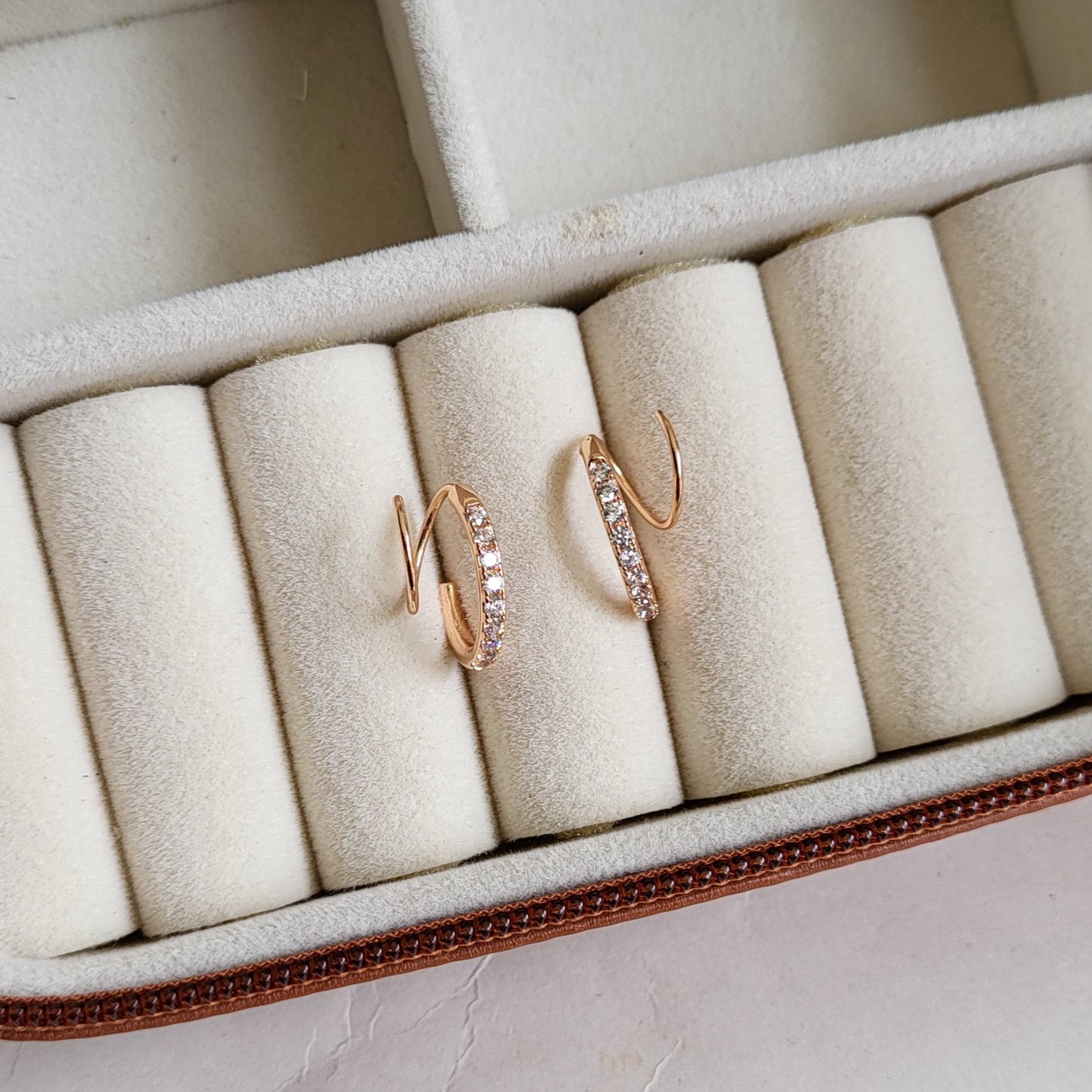 Spiral earrings (brass)